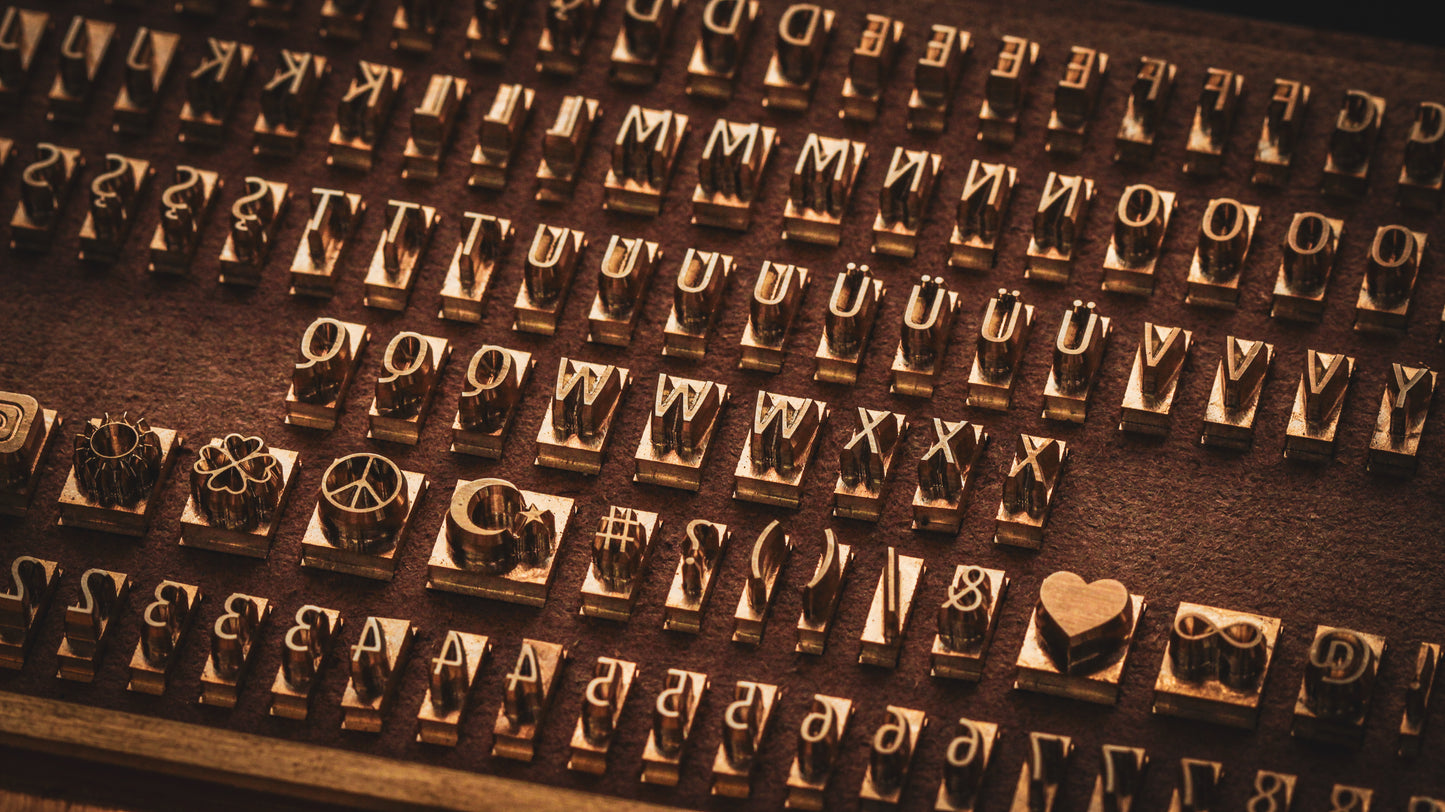 Ubuntu Condensed Letter Set