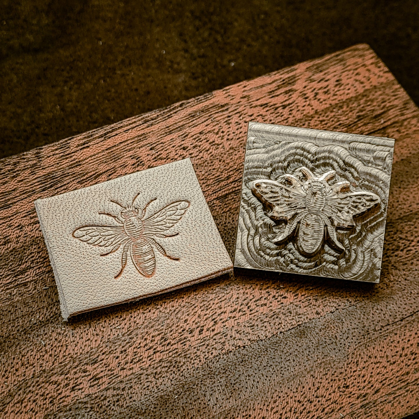Bee Figured Stamp (HK46)